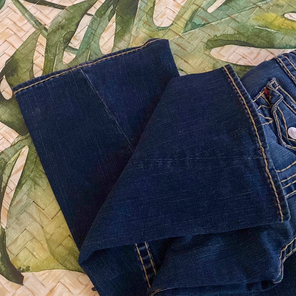 True Religion - Picture 4 of 6
